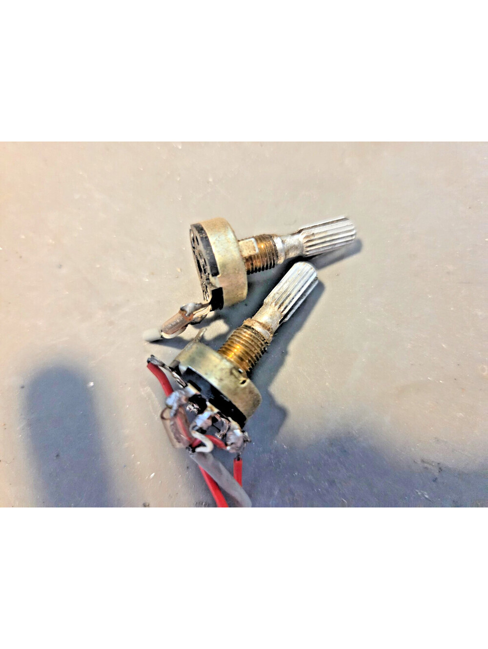 POTS FOR ROSS (NO MODEL #) MOBILE CB RADIO